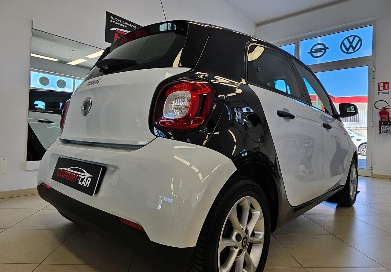 Smart ForFour 70 1.0 twinamic Nightview black