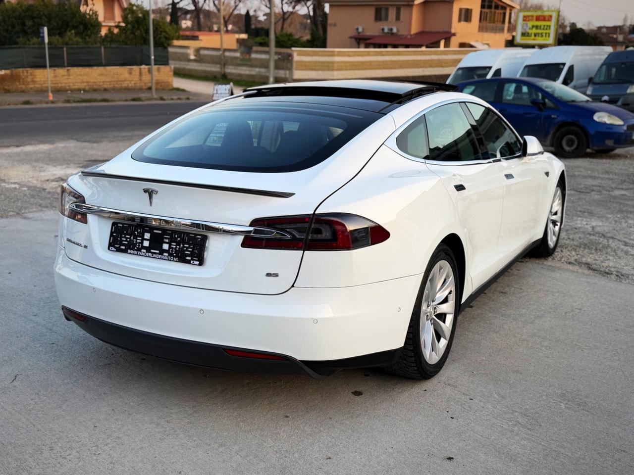 Tesla Model S 90kWh Dual Motor Performance