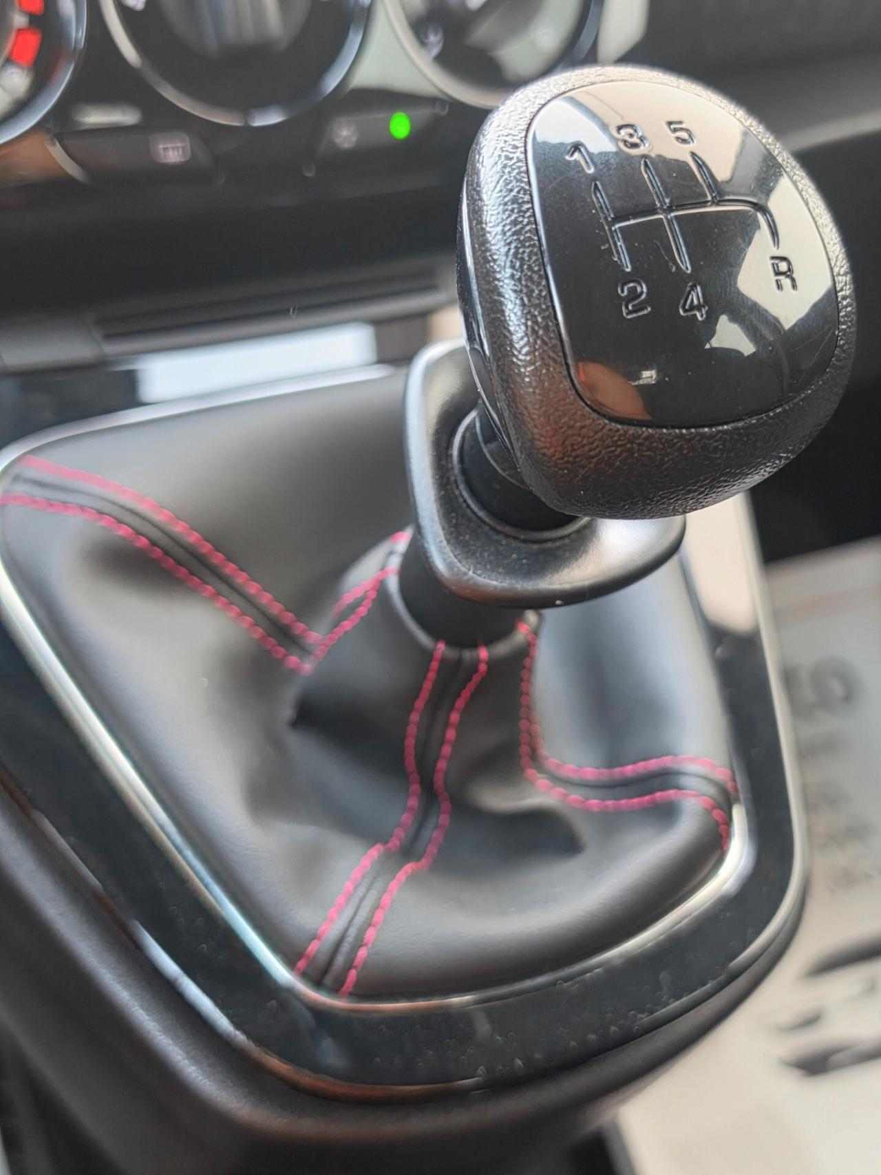 Lancia Ypsilon Paris 1.2 benzina 70cv
