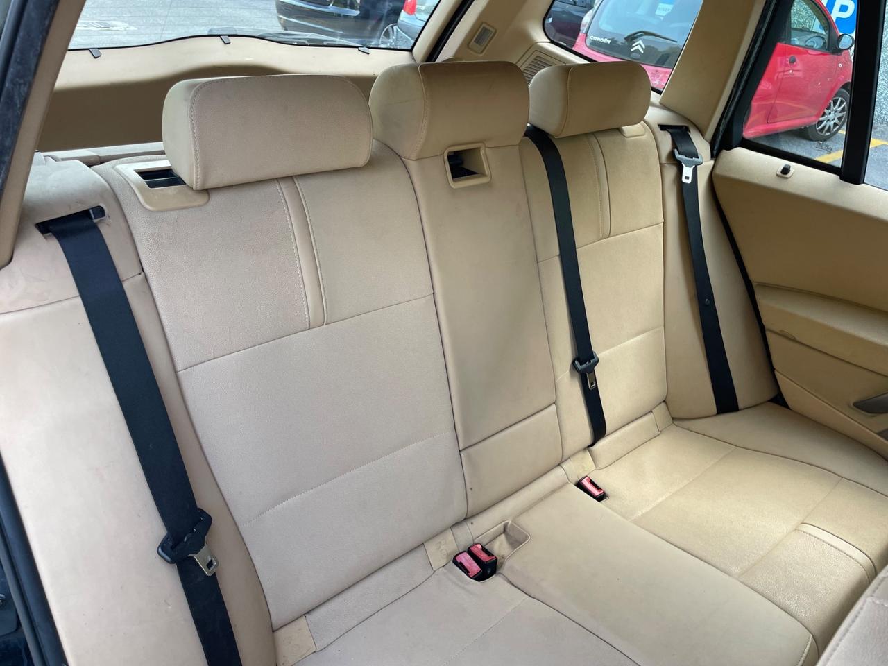Bmw X3 2.0d cat Futura
