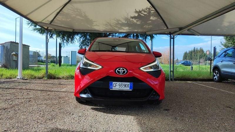 Toyota Aygo 1.0 VVT-i x-play MMT