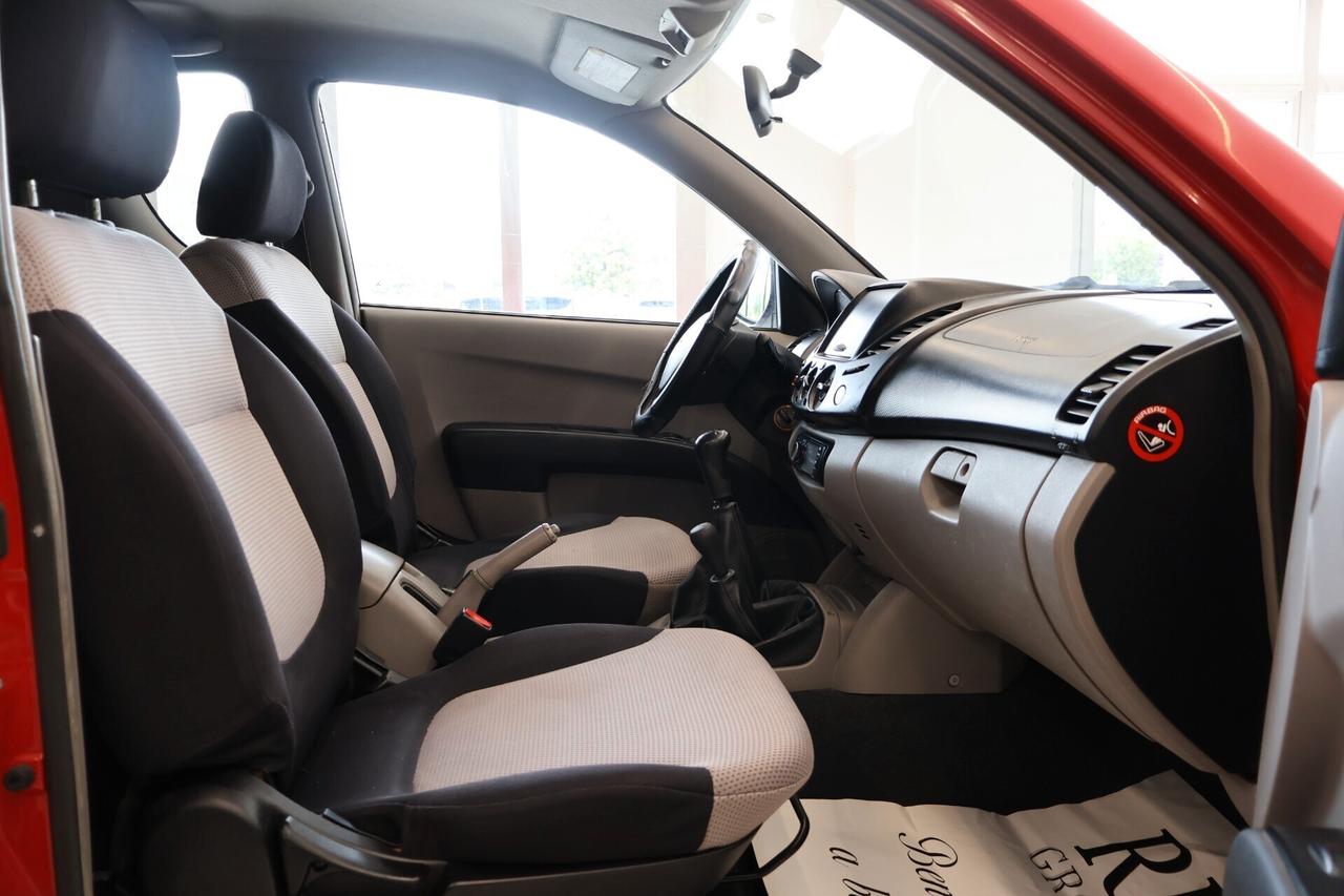 Mitsubishi L200 2.5 DI-D inform einzelkabine 4WD