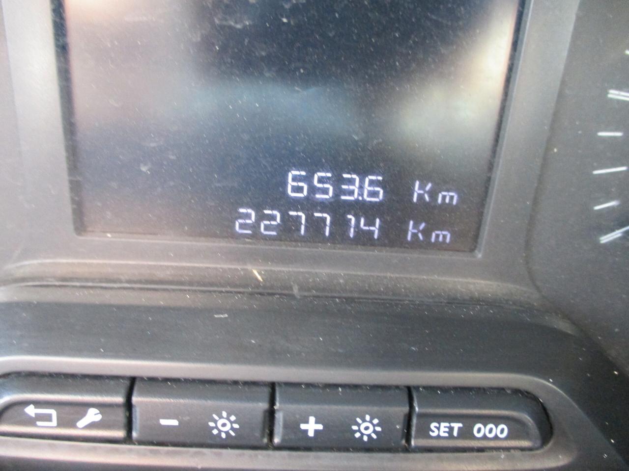 Peugeot PARTNER 1.5 102 CV EURO 6D FURGONE 3 POSTI PERFETT