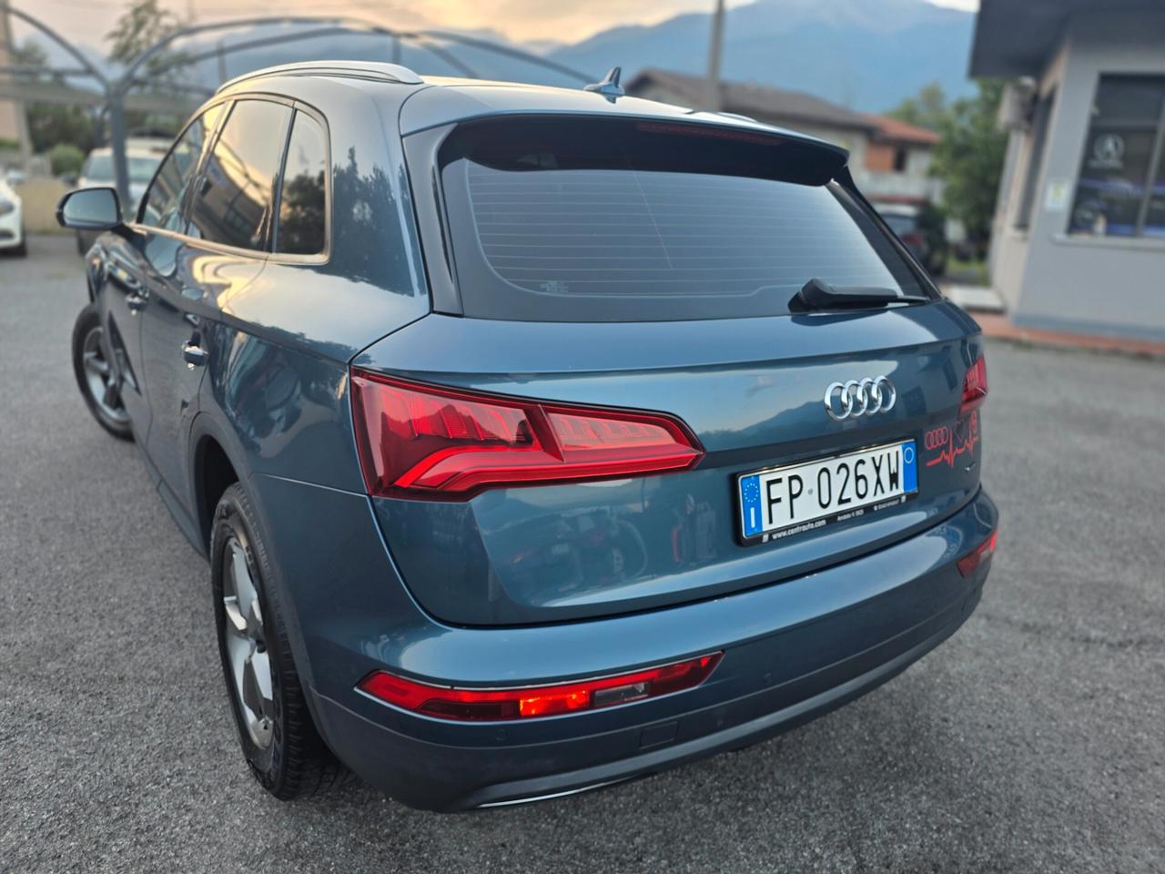 Audi Q5 2.0 TDI quattro S tronic line plus