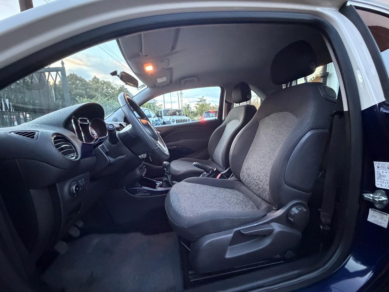 Opel Adam 1.4 87 CV GPL Tech Jam