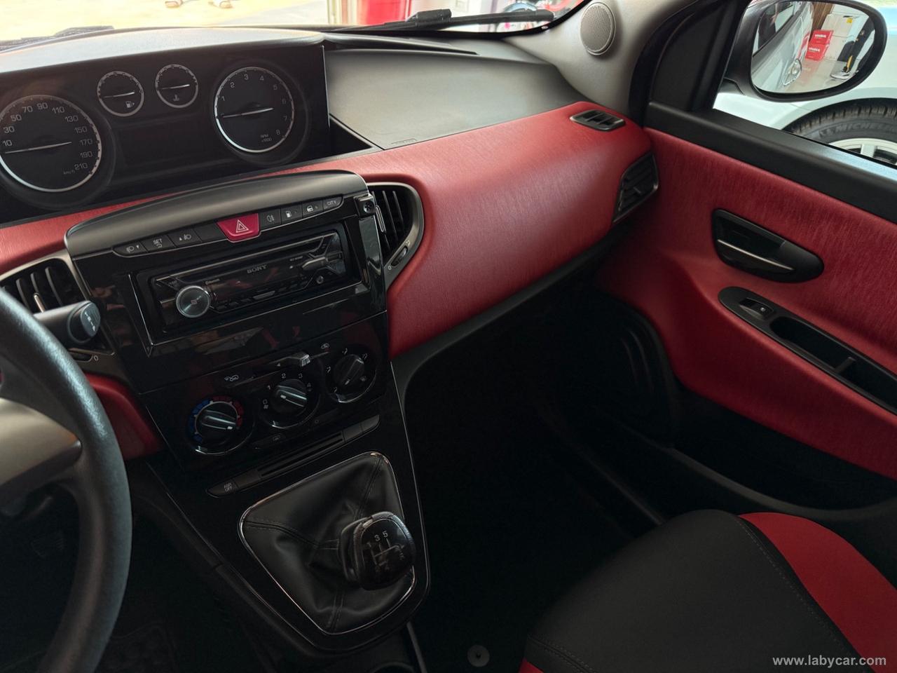 LANCIA Ypsilon 0.9 T.Air 85CV 5p. Met.Ec. Gold