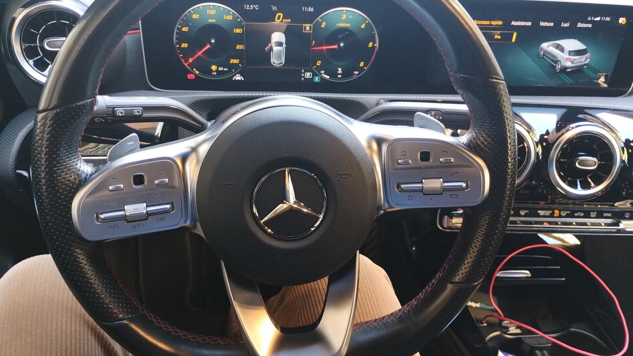 Mercedes-benz A 200 d Automatic Premium AMG LINE