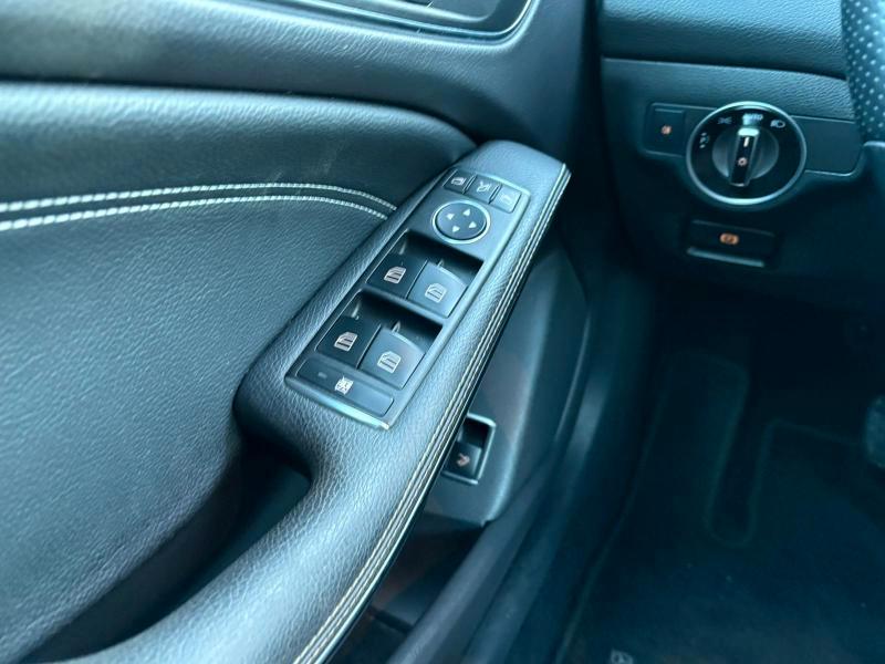 Mercedes CLA Berlina 200 1.8 DIESEL 100 CV cdi Premium