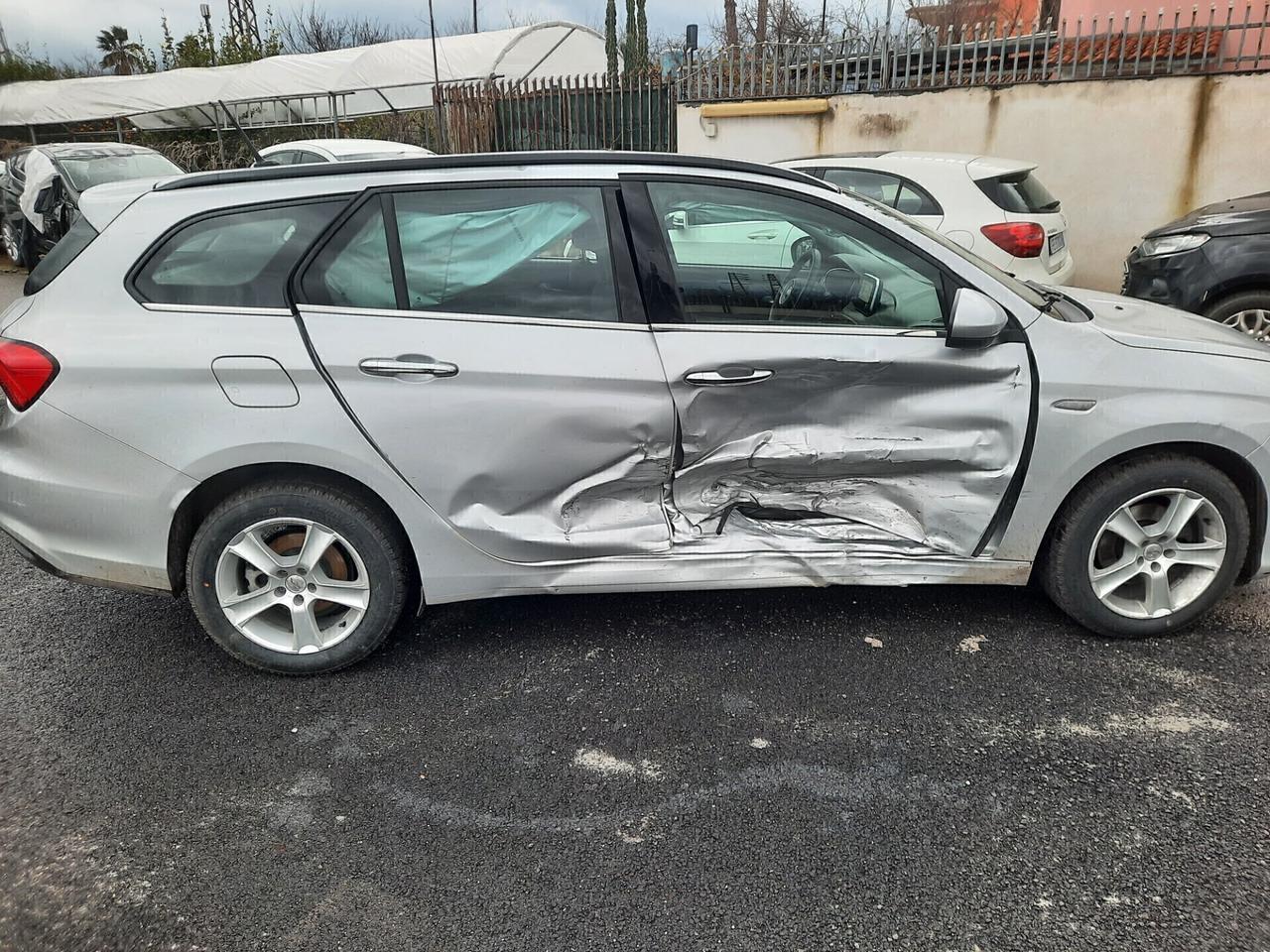 Fiat Tipo 1.6 Mjt S&S SW Lounge