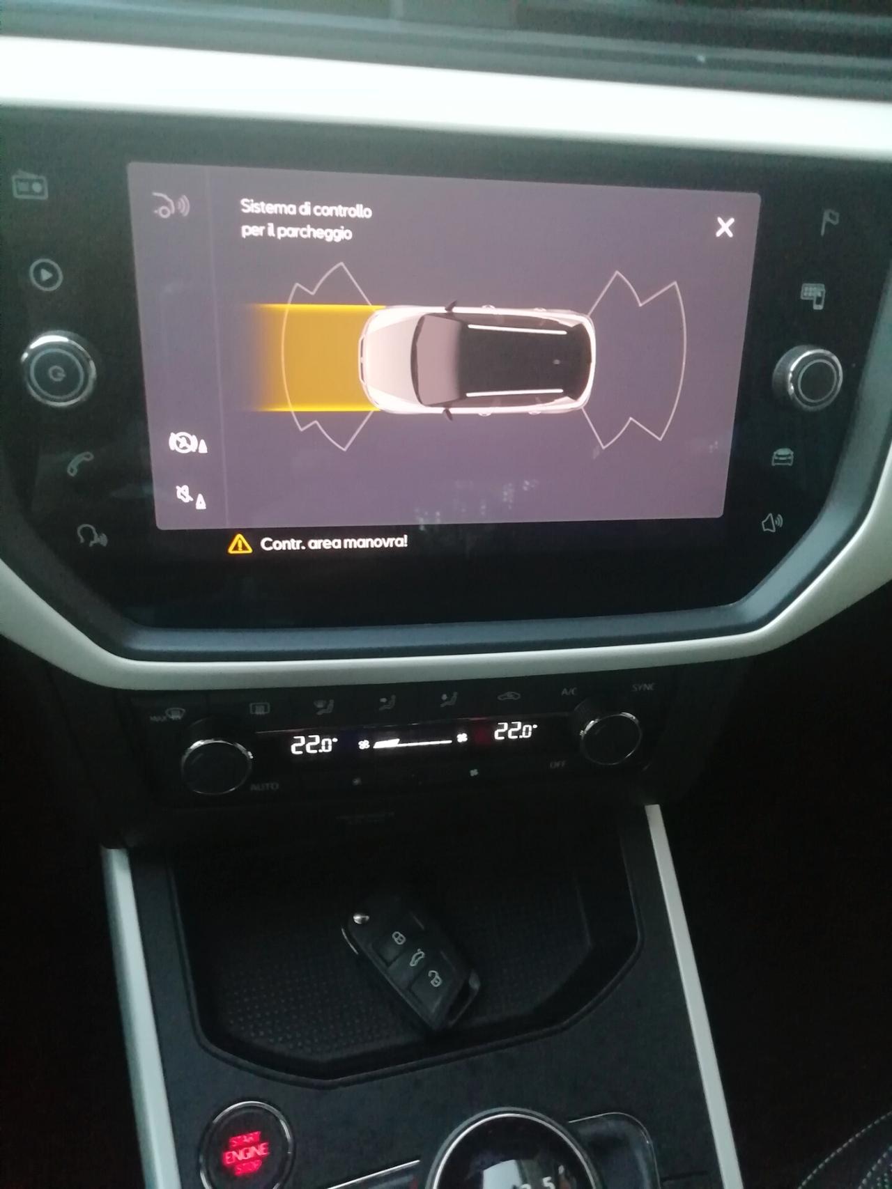 Seat Arona 1.0 TGI XCELLENCE "Fari LED"