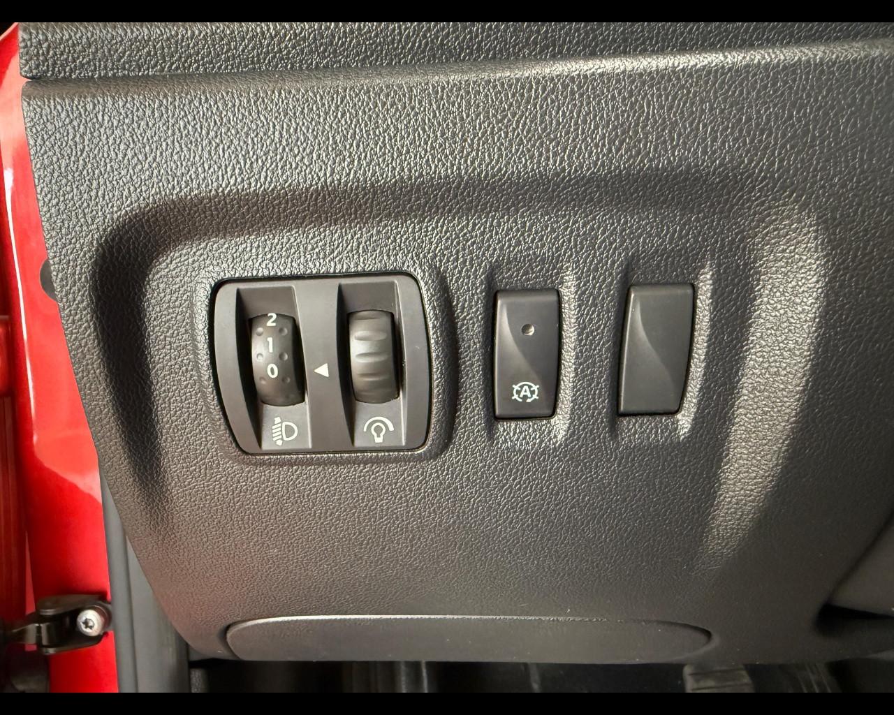 RENAULT Captur 1ª serie - Captur dCi 8V 110 CV Start&Stop Energy Intens