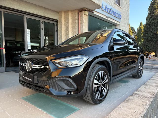 MERCEDES-BENZ GLA 250 e phev hybrid EQ Sport Plus Night Pack
