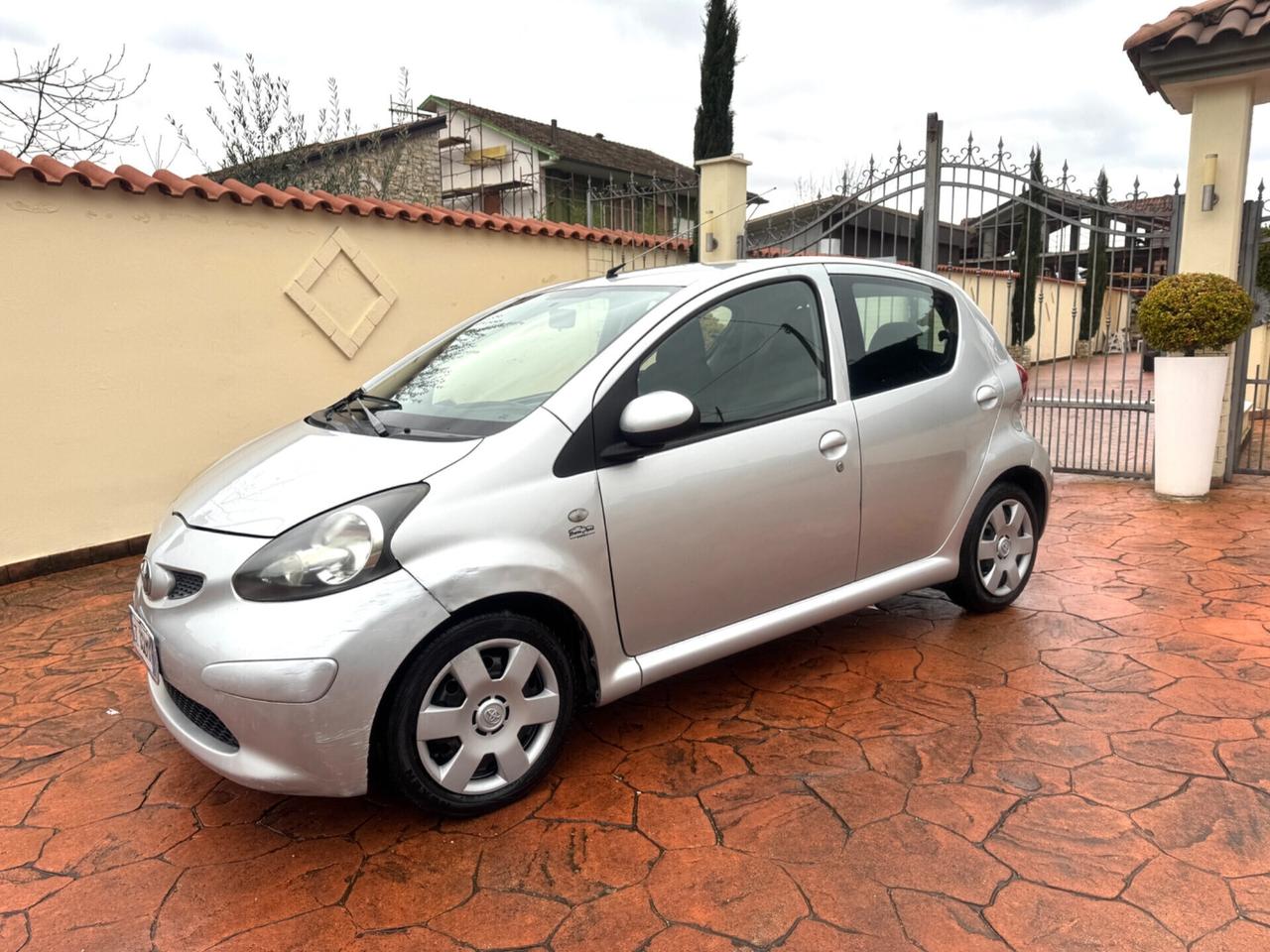Toyota Aygo 1.0 5porte Consegna tutta Italia