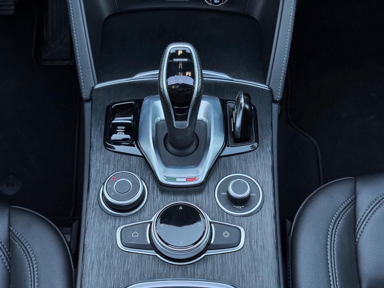 Alfa Romeo Stelvio 2.2 T Super Q4 190CV TETTO