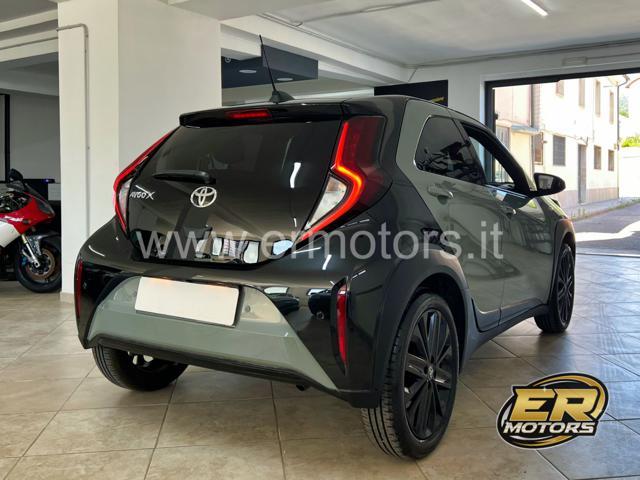 TOYOTA Aygo X Lounge S-CVT Neopatentati - Piano Black Pack Plus