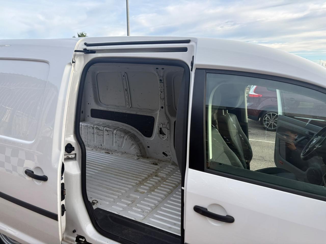 Vw Caddy 1600 TDI Van Maxi 2014