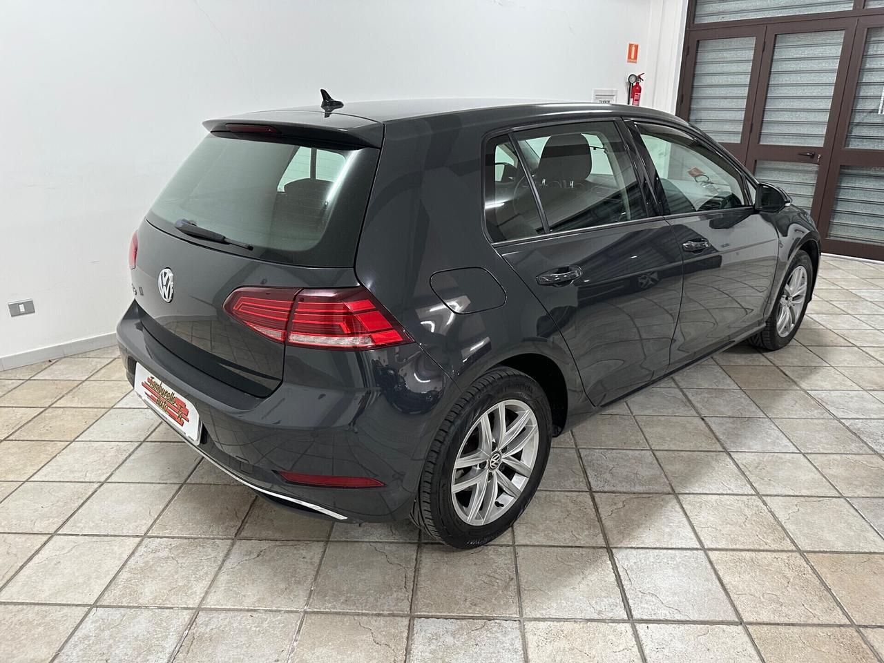Volkswagen Golf 1.6 TDI 115 CV 5p. Business BlueMotion Technology