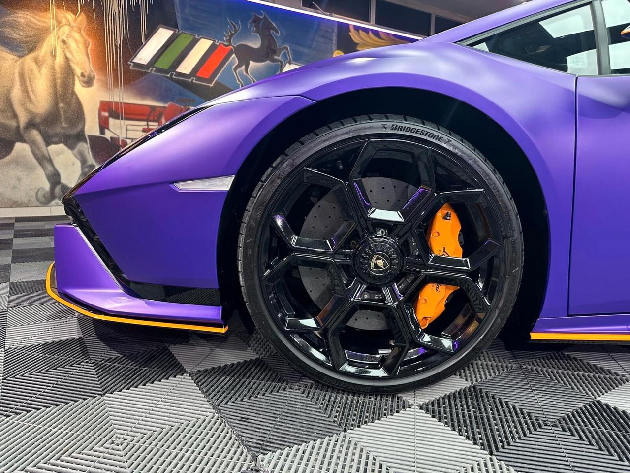 Lamborghini Huracan Tecnica Coupe 5.2 640 awd (333)