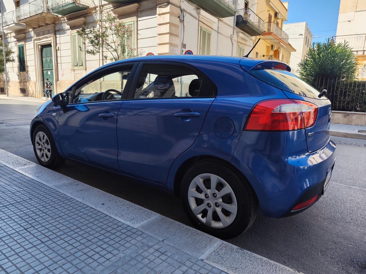 Kia Rio 1.2 CVVT BENZ/GPL 84CV