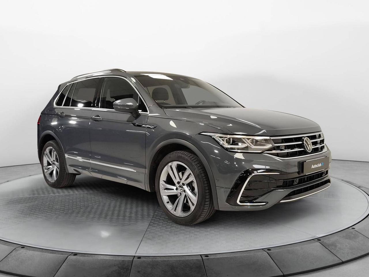 Volkswagen Tiguan 2.0 tdi R-Line 150cv