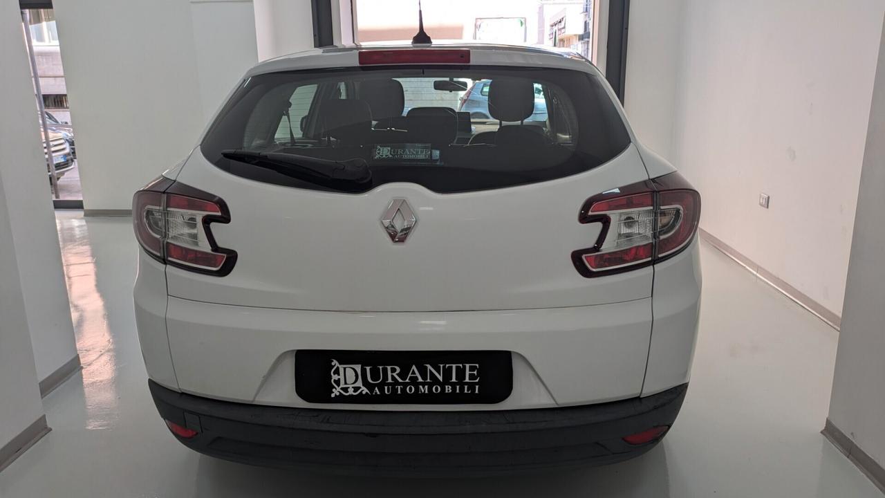 Renault Megane Mégane 1.5 dCi 110CV SporTour Attractive