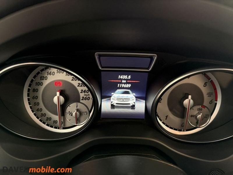 Mercedes-Benz GLA GLA 200 d Automatic Premium
