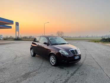 Lancia Ypsilon 1.3 MJT 75 CV