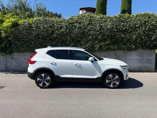 VOLVO XC40 B3 automatico Core