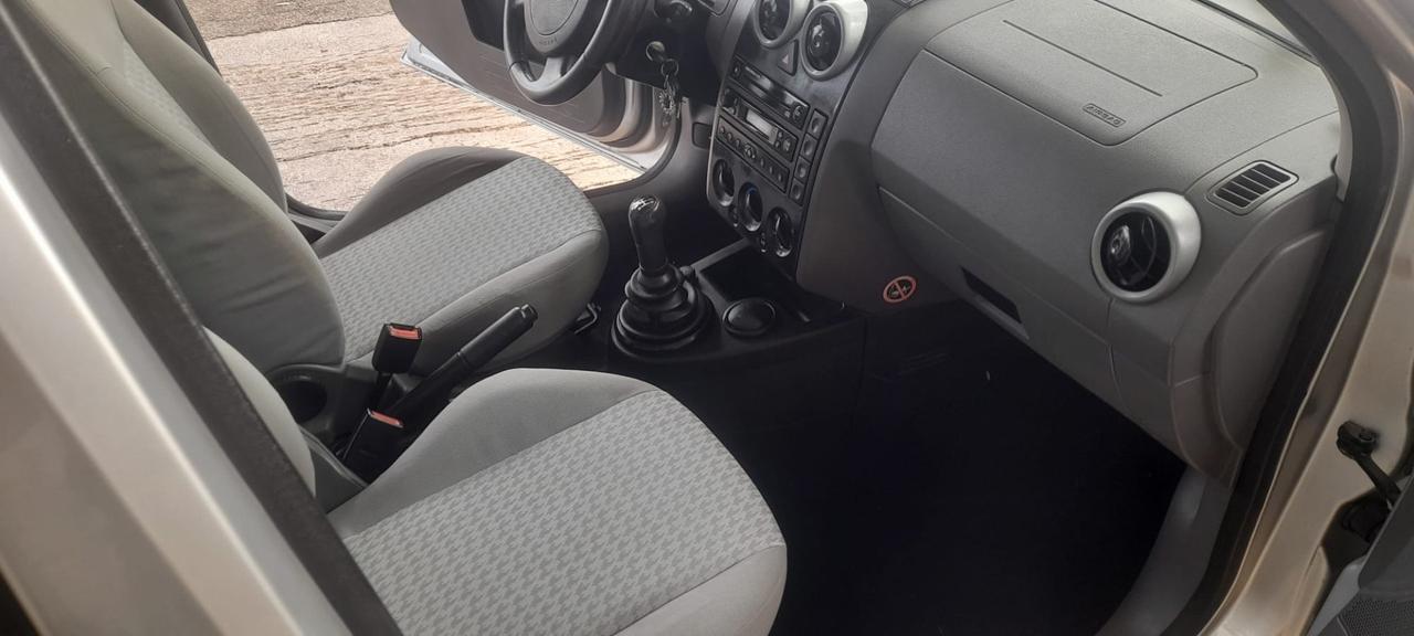 Ford Fusion 1.4 TDCi 5p. Collection