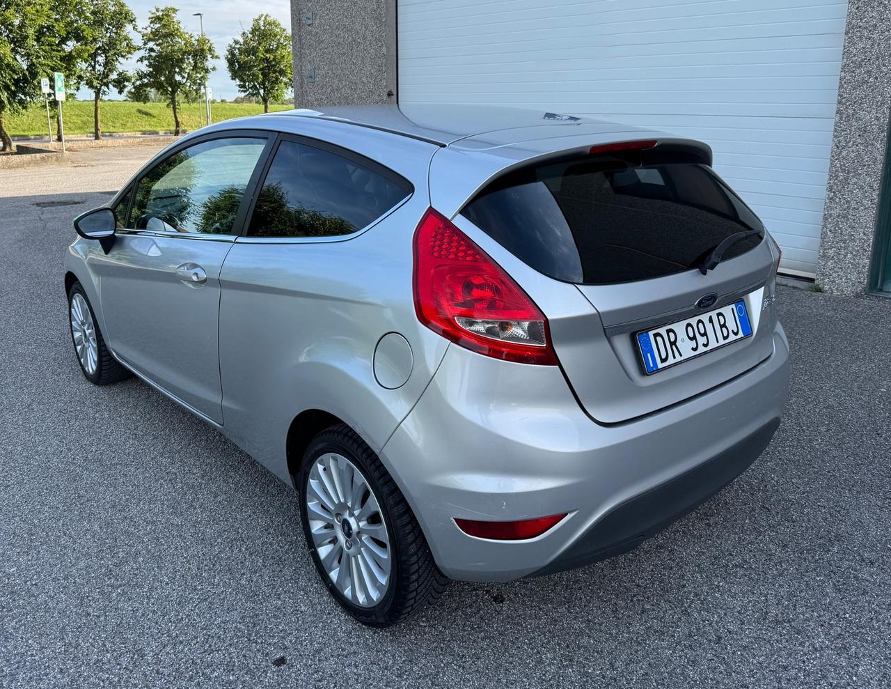 Ford Fiesta 1.2 82CV 3 porte Titanium