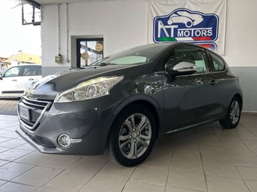 Peugeot 208 1.2 VTi 82 CV 3 porte Allure