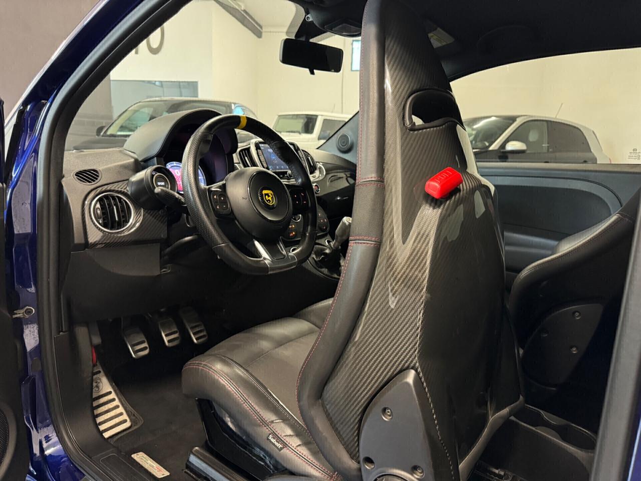 Abarth 595 1.4 T-Jet 160 CV Pista SABELT! FULL!