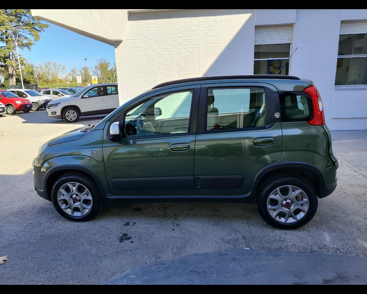 FIAT Panda 3ª serie - Panda 0.9 TwinAir Turbo Natural Power Trekking