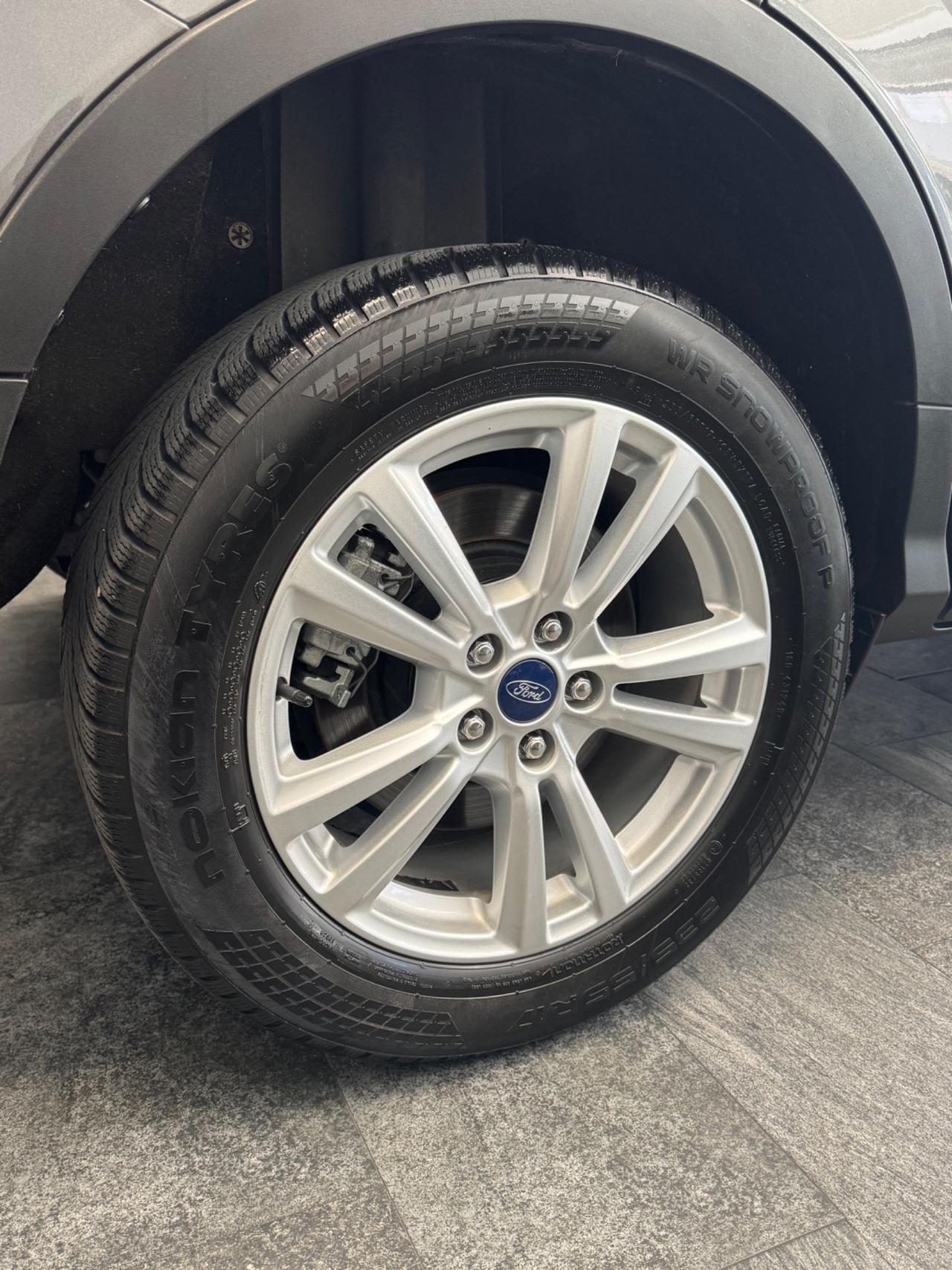 Ford Kuga 1.5 TDCI 120 CV S&S 2WD Titanium
