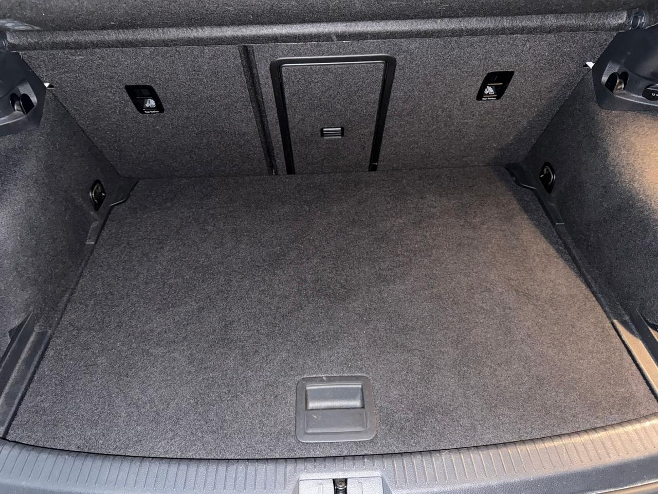 Volkswagen Golf 1.6 TDI 110 CV 5p. Executive BlueMotion Technology