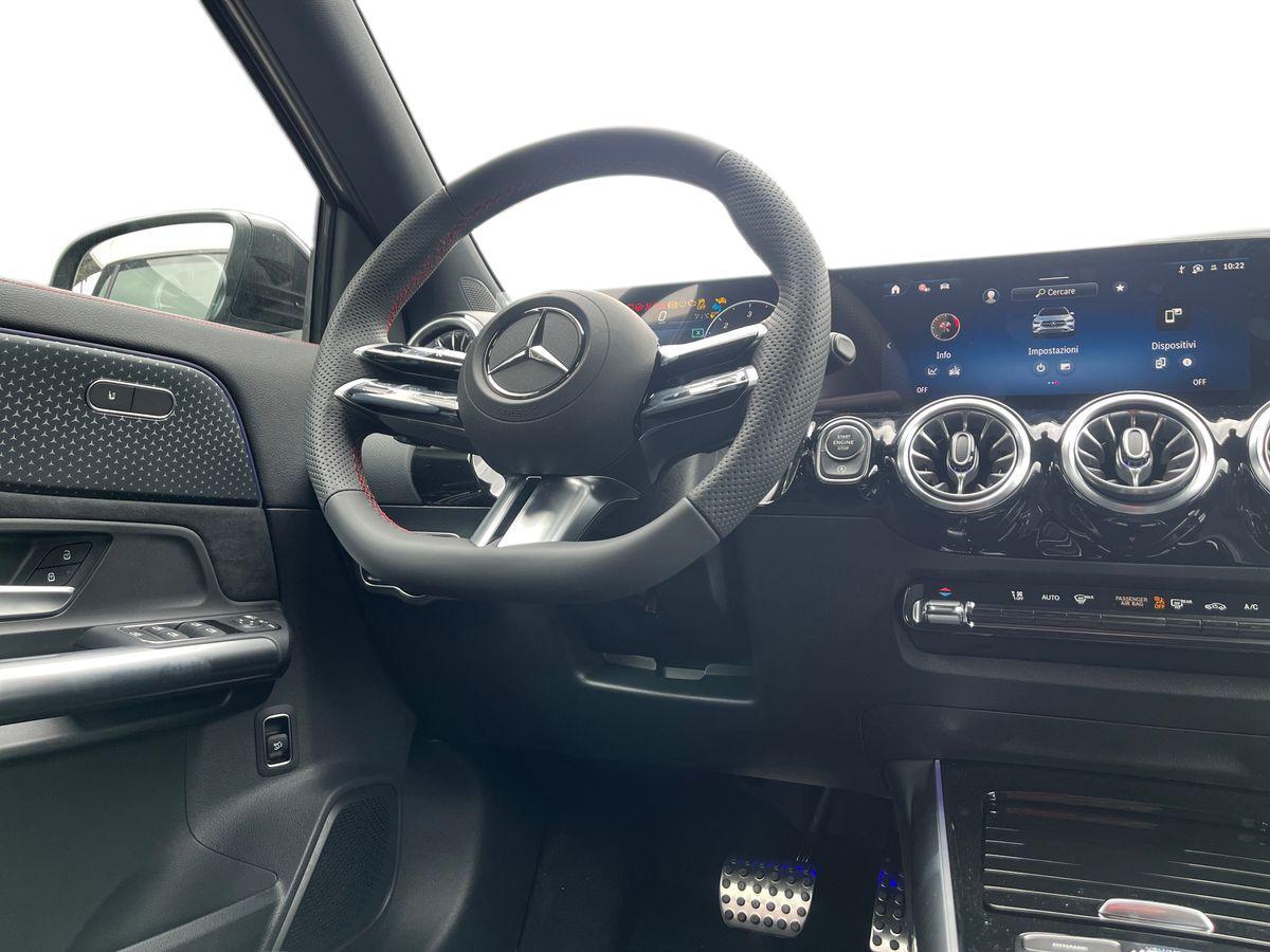 Mercedes-Benz GLA 180 d Automatic