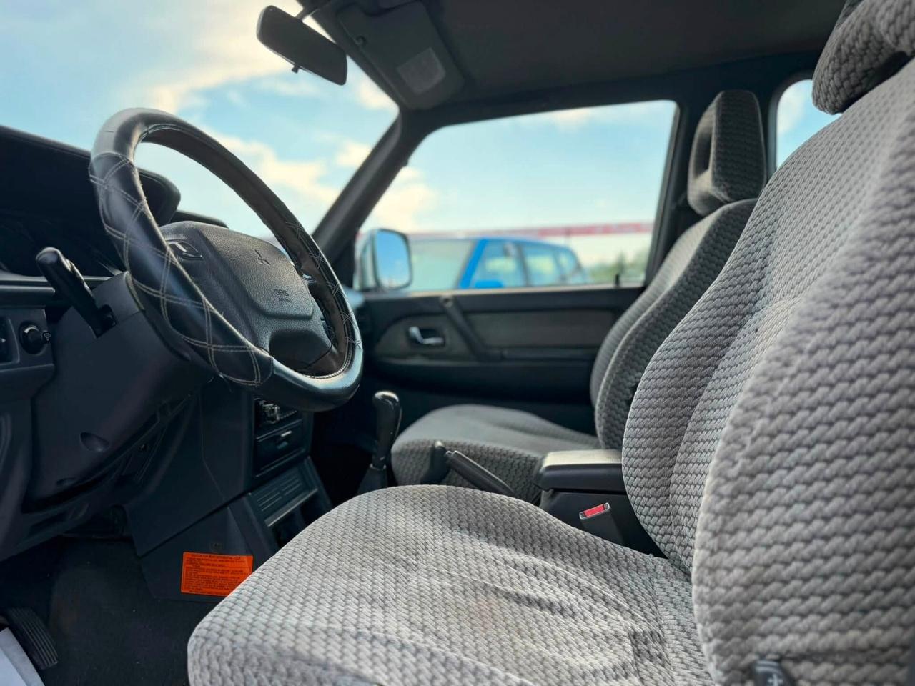 Mitsubishi Pajero 2.5 TDI Metal-top GLS Target con gancio di traino Ellebi