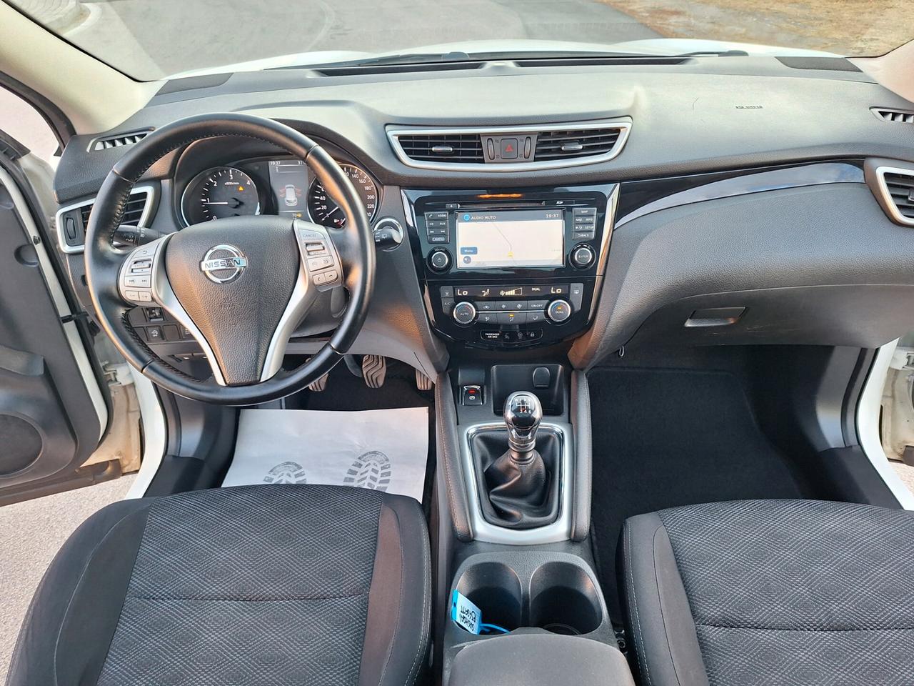 Nissan Qashqai 1.5 dCi Tekna TETTO NAVI 2017