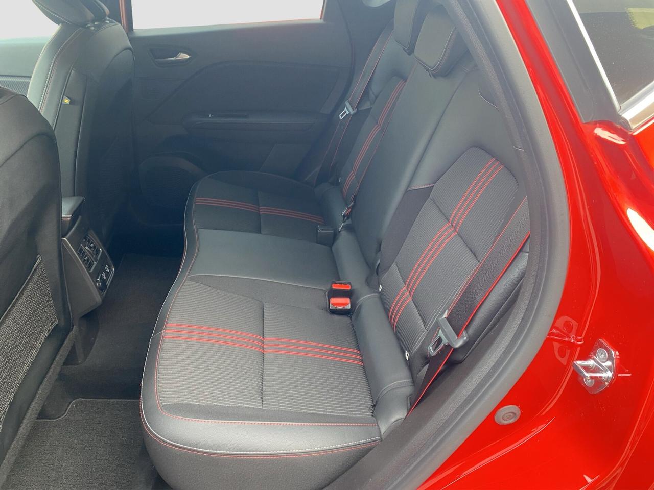 Renault Captur Full Hybrid E-Tech 145 CV RS Line