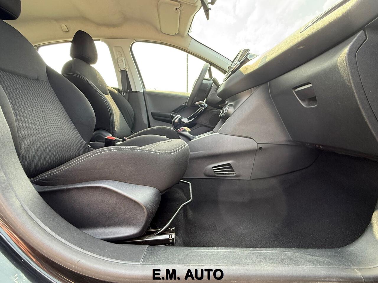 Peugeot 208 BlueHDi 75 5 porte Active