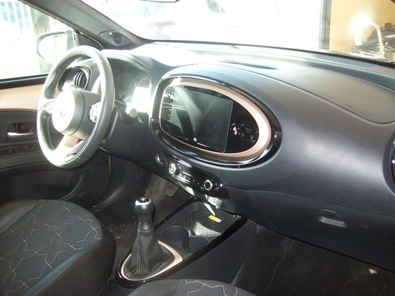 Toyota Aygo X 1.0 VVT-i 72 CV 5 porte Lounge