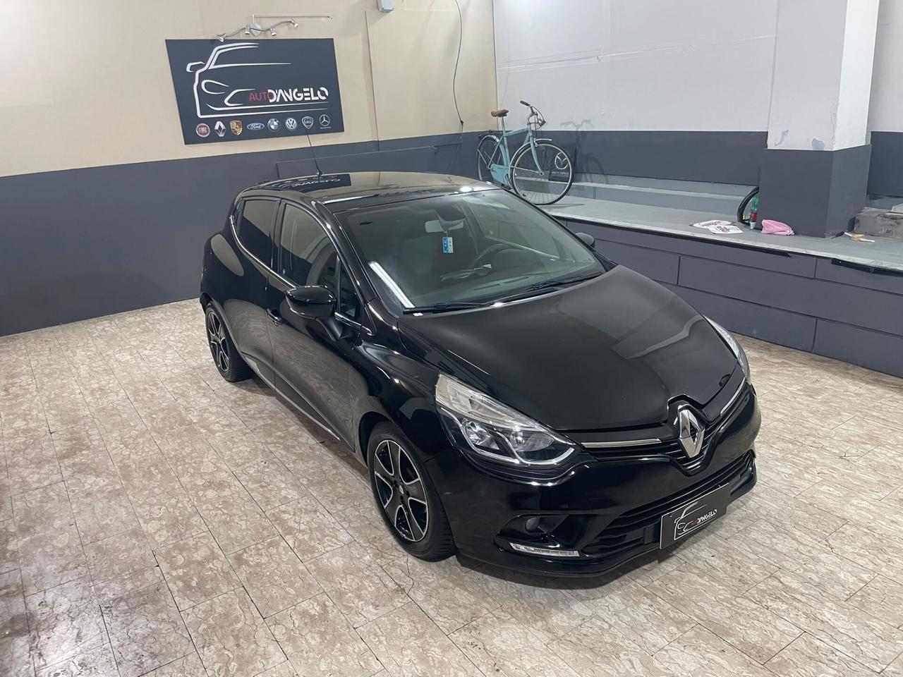 Renault Clio dCi 8V 75 CV Start&Stop 5 porte Energy Duel