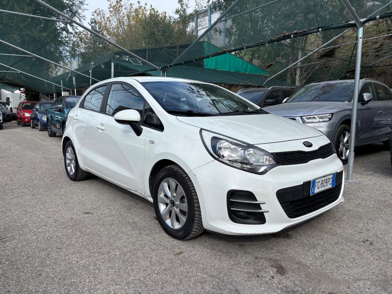 Kia Rio 1.1 CRDi 5p. Cool OK NEOPATENTATI