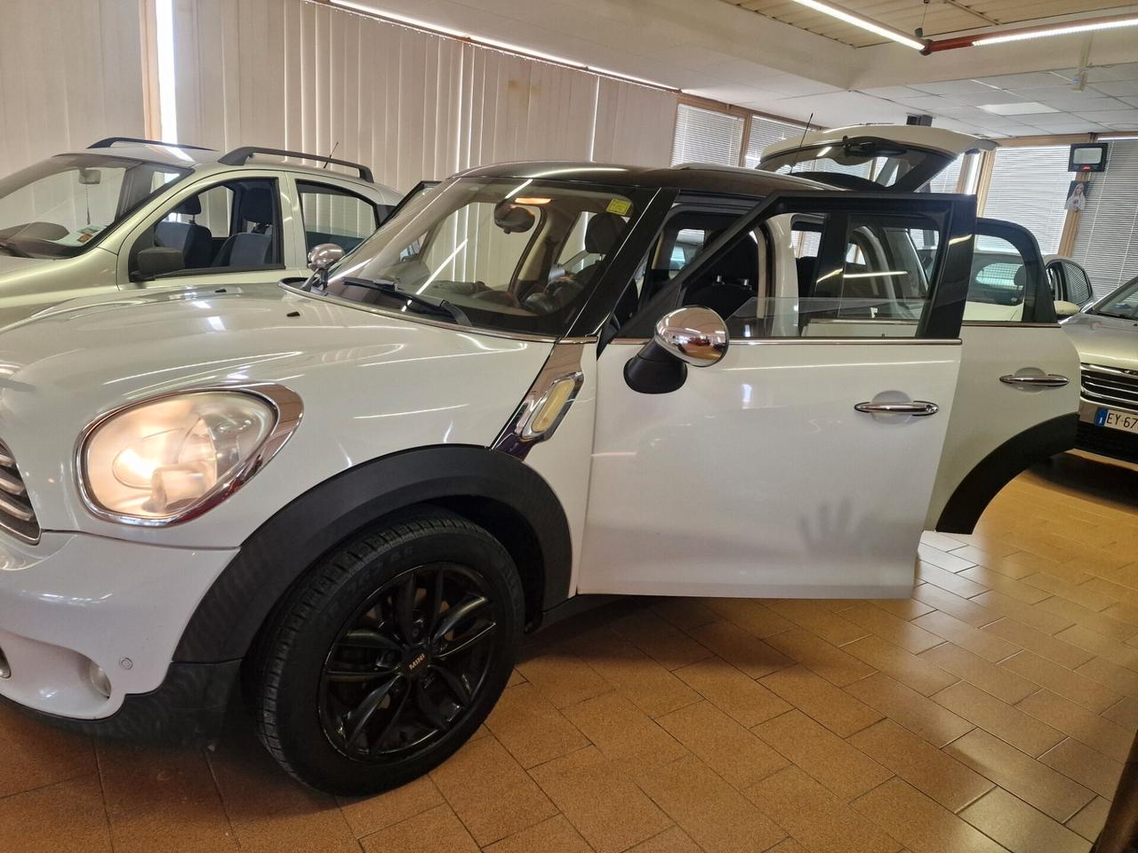 Mini Cooper D Countryman 1.6, 102 mila chilometri ,ok neopatentati