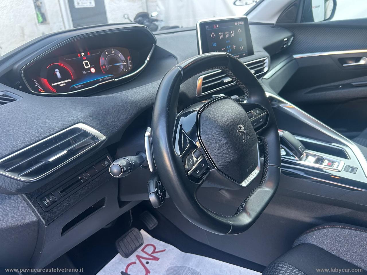 PEUGEOT 5008 BlueHDi 130 S&S EAT8 Business