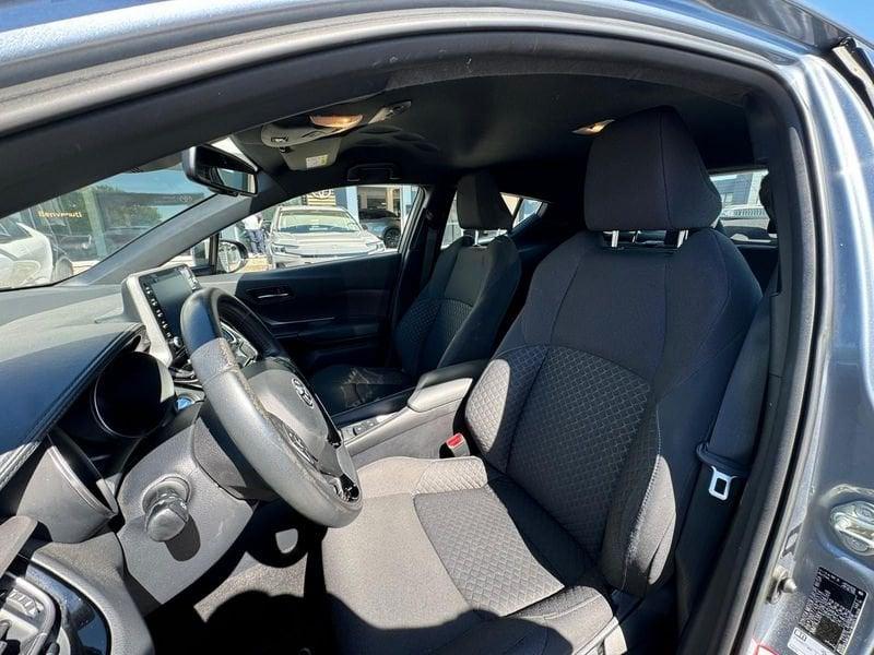 Toyota C-HR 1.8H (122CV) E-CVT Active