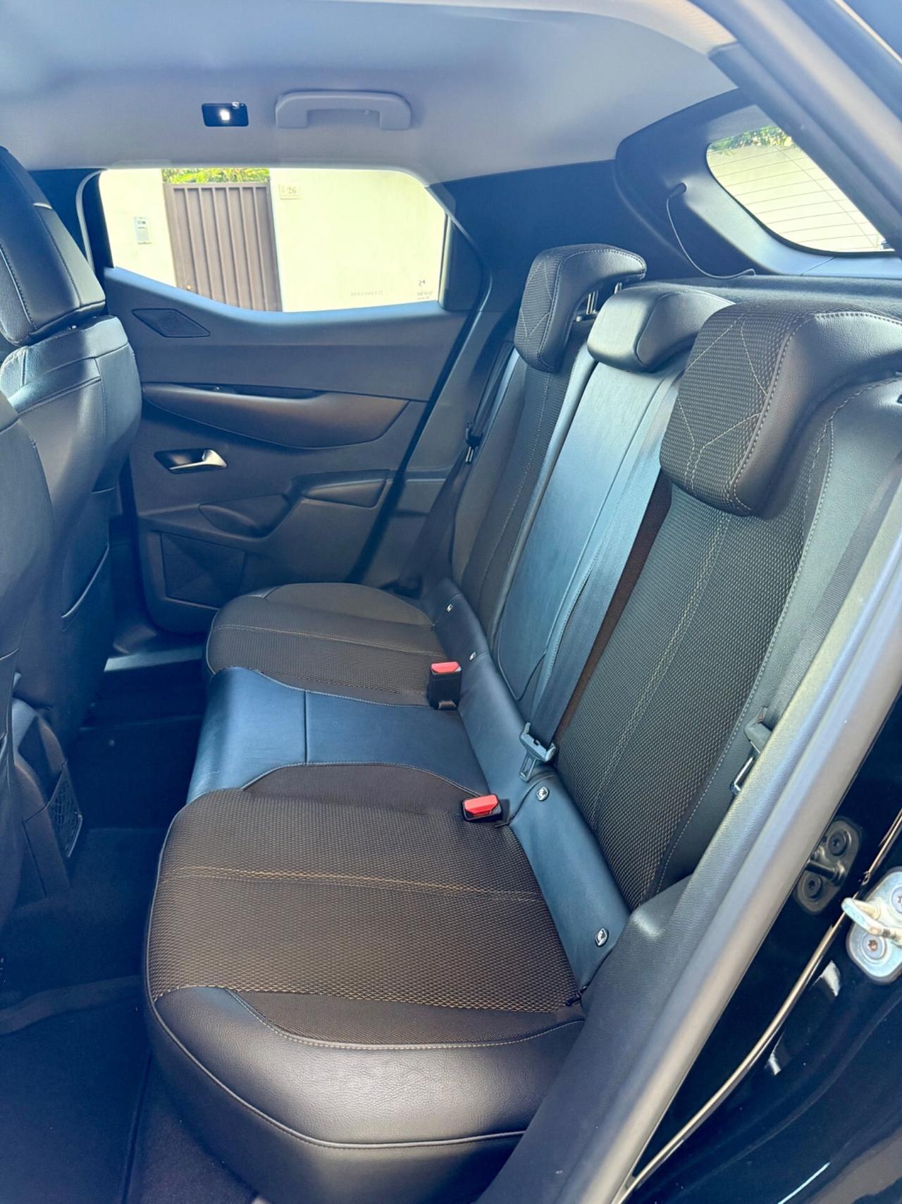 DS3 3 Crossback PureTech 100 Performance Line