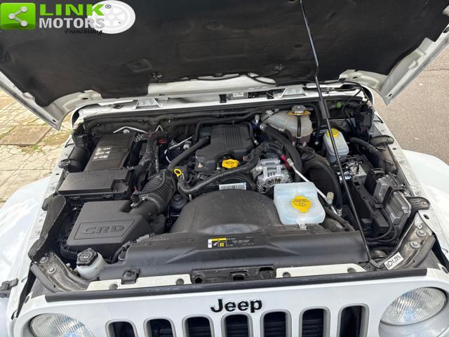 JEEP Wrangler 2.8 CRD DPF Sahara Auto