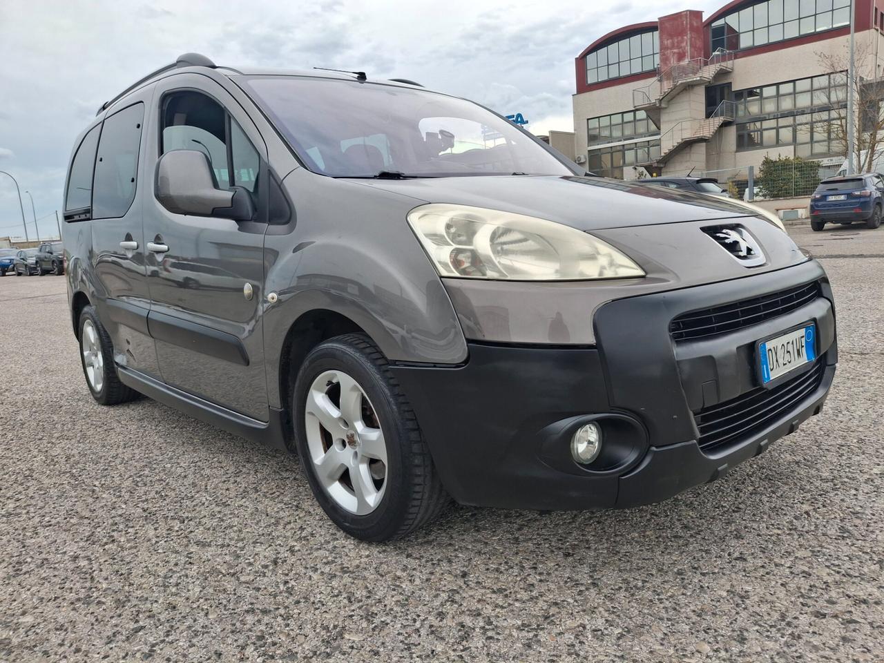 Peugeot Partner Tepee 1.6 HDi 90CV Outdoor-DIESEL-