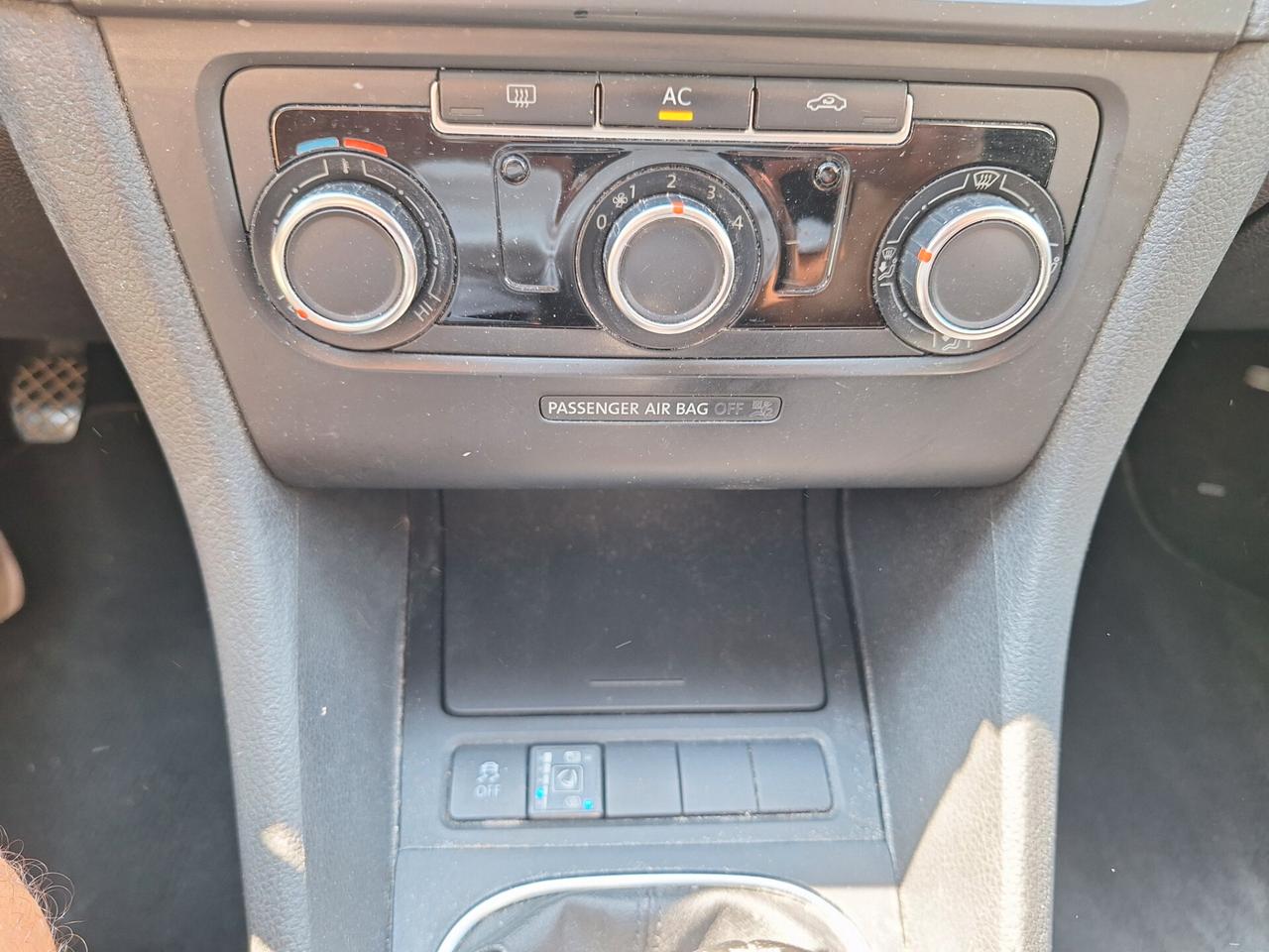 Volkswagen Golf bifuel gpl